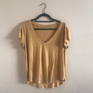 American Eagle V Neck Tee
